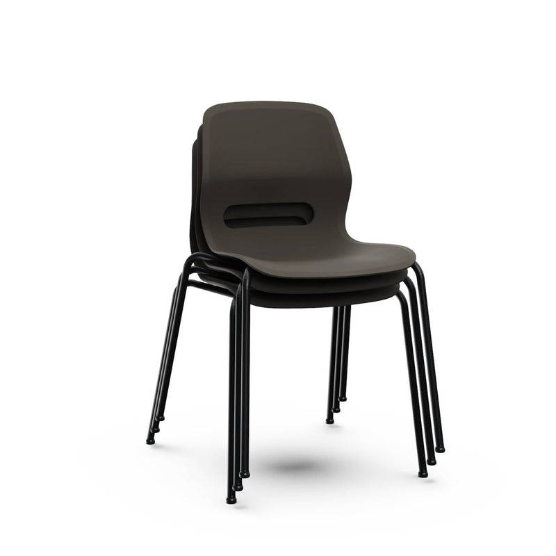 JUN BASIC - Chair with Basic Black Frame and shell CREAM