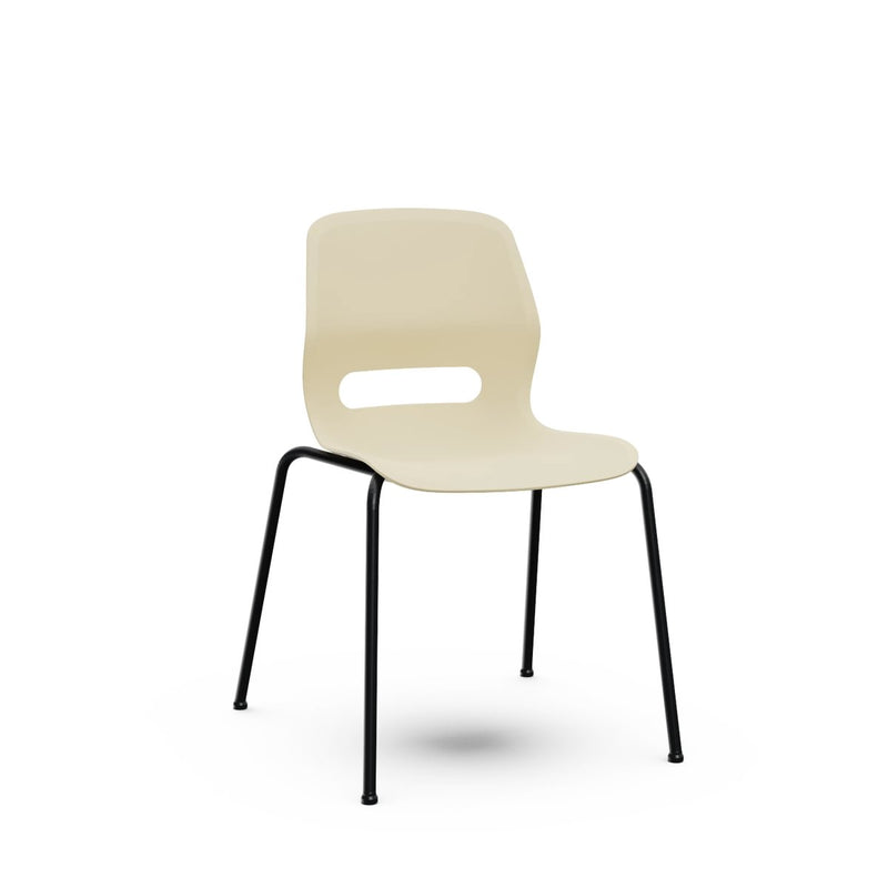 JUN BASIC - Chair with Basic Black Frame and shell CREAM